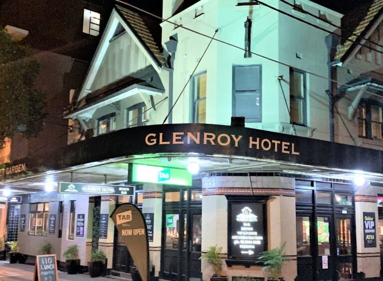 Glenroy Hotel 768x564