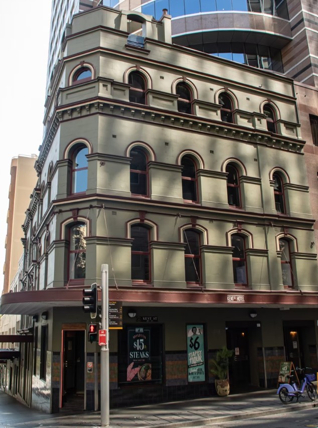 Kent St Hotel