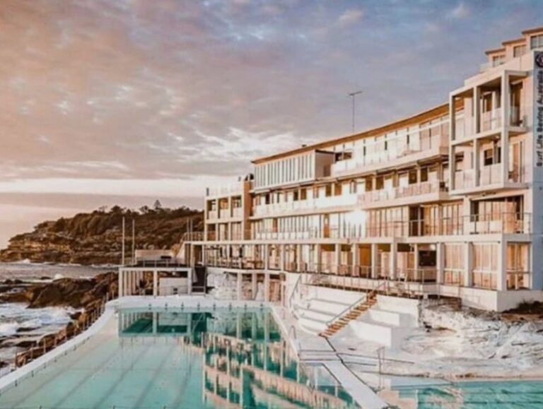 bondi icebergs 768x579